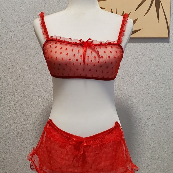 Lace sleepwear set - Picture 2 of 3